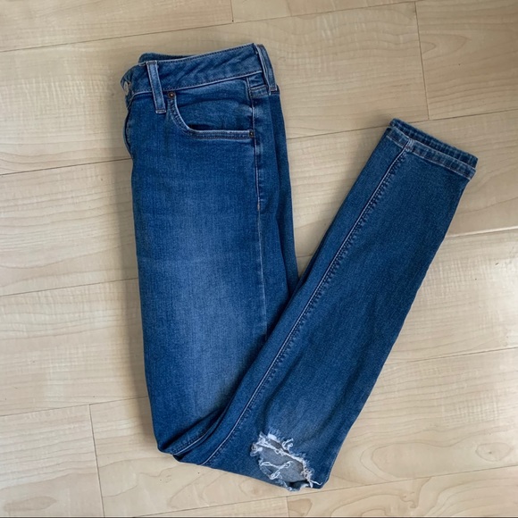 Ripped Knee Topshop Jamie Jeans - Picture 2 of 6